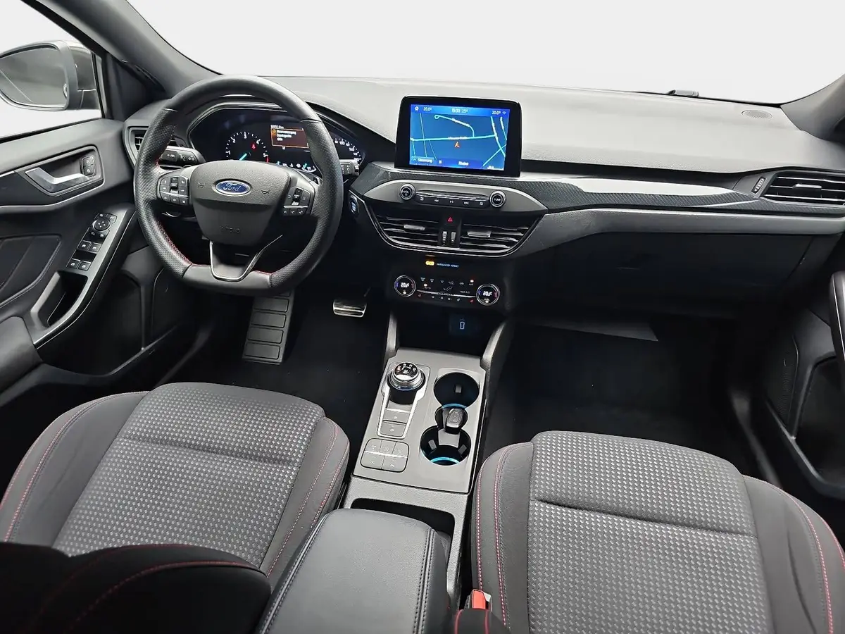 FORD FOCUS 2.0 ECOBLUE ST-LINE NAVI WINTER ACC