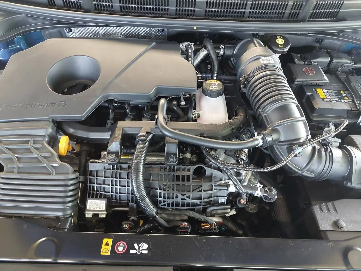 KIA STONIC 1.0 T-GDI 100 DCT VISION MJ26 SITZH. NAVI