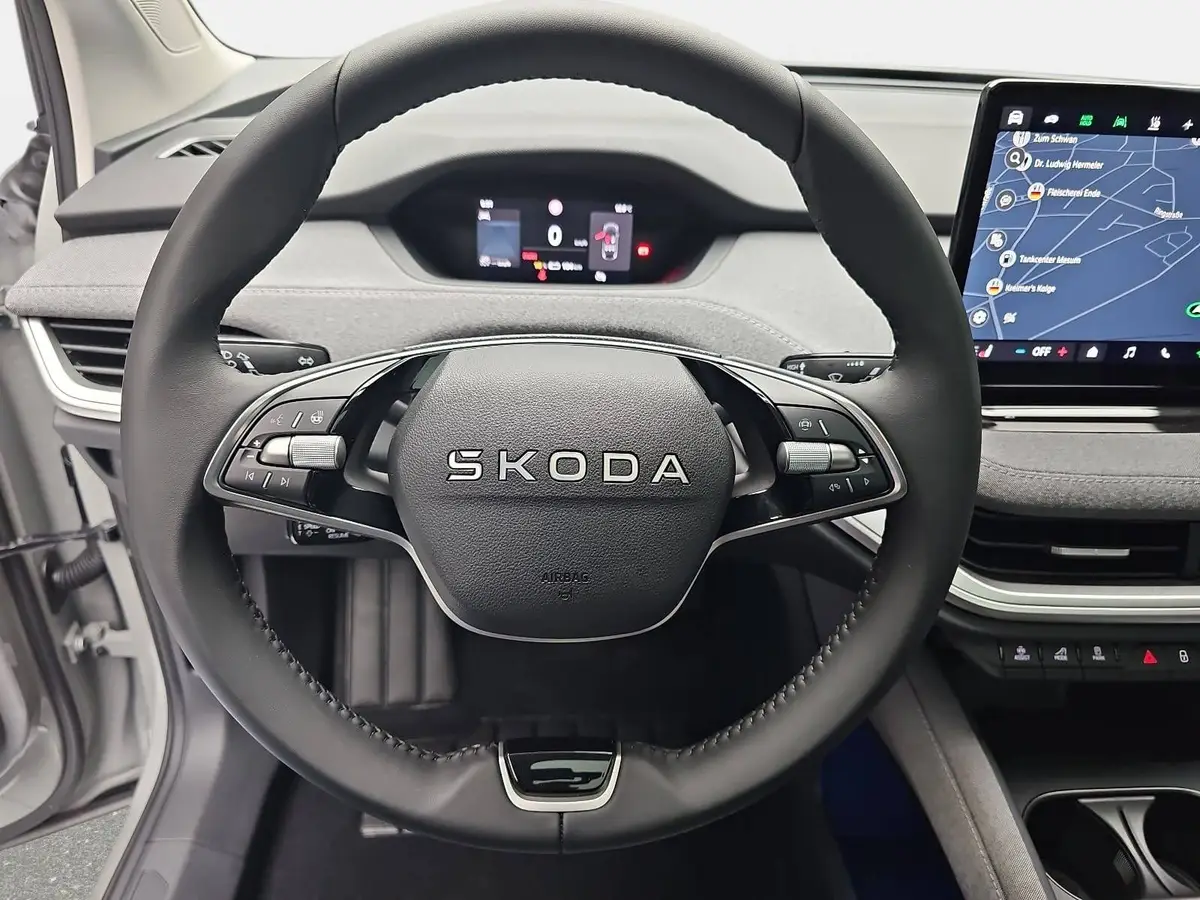SKODA ENYAQ COUPE 85 SELECTION 82KWH AHK PANO