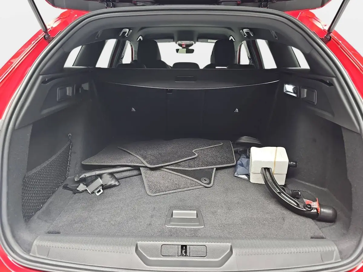 PEUGEOT 308 SW 1.2 HYBRID GT KOMFORT PAKET AHK LM