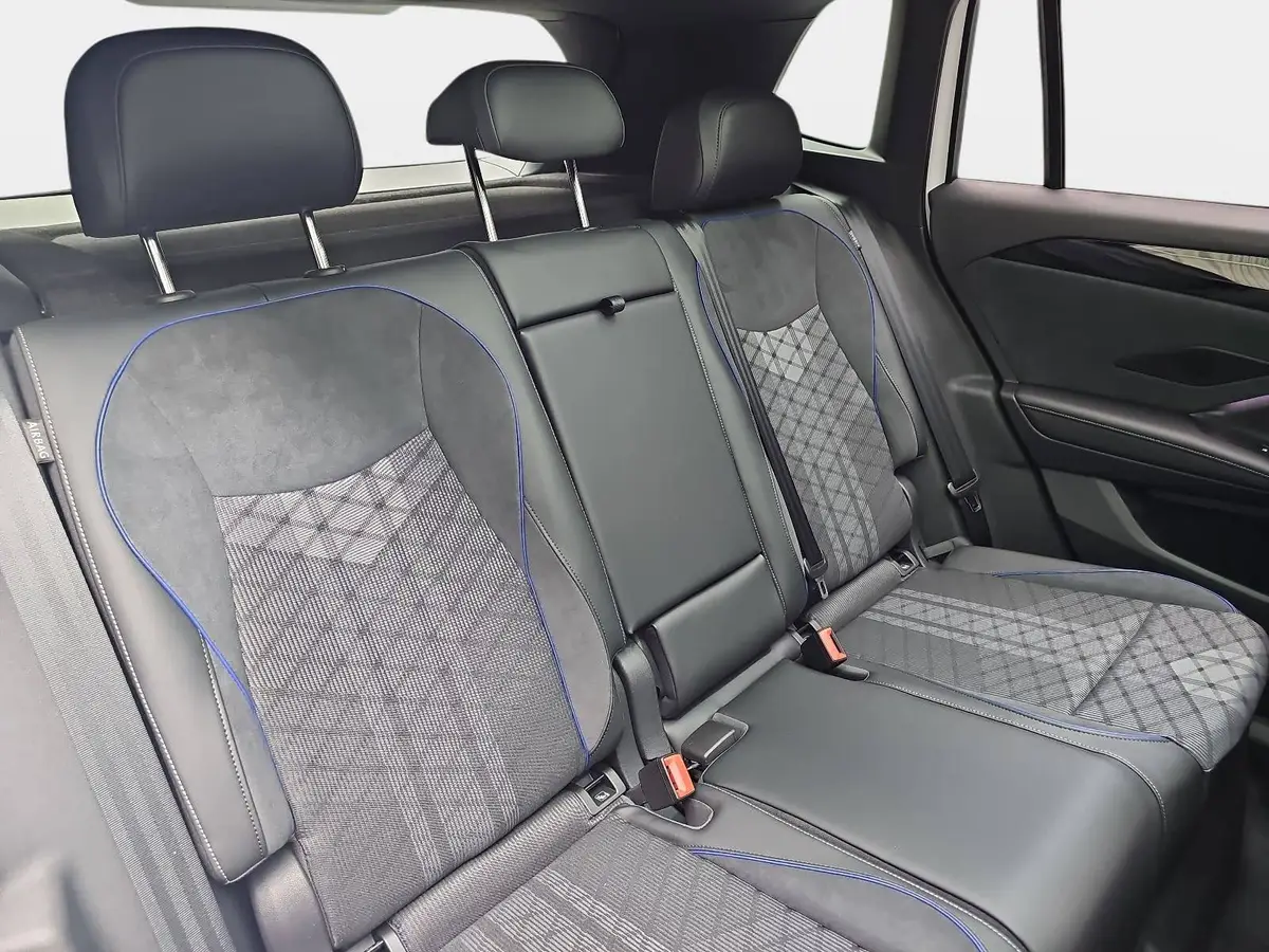 VW TIGUAN 2.0 TDI DSG R-LINE NAVI LED PANO