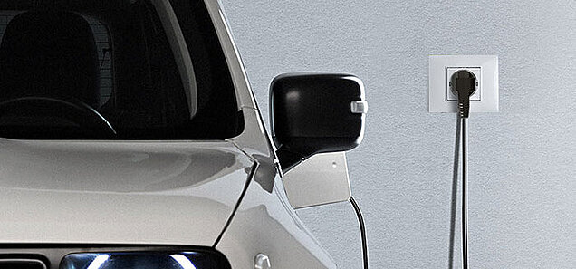 jeep_4xe_hybridSUV-recharge-desktop-726x300