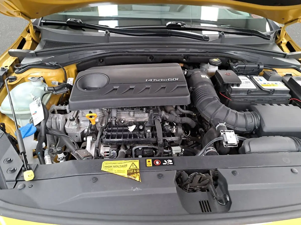KIA XCEED 1.4 T-GDI LAUNCH EDITION MJ20 GLASDACH