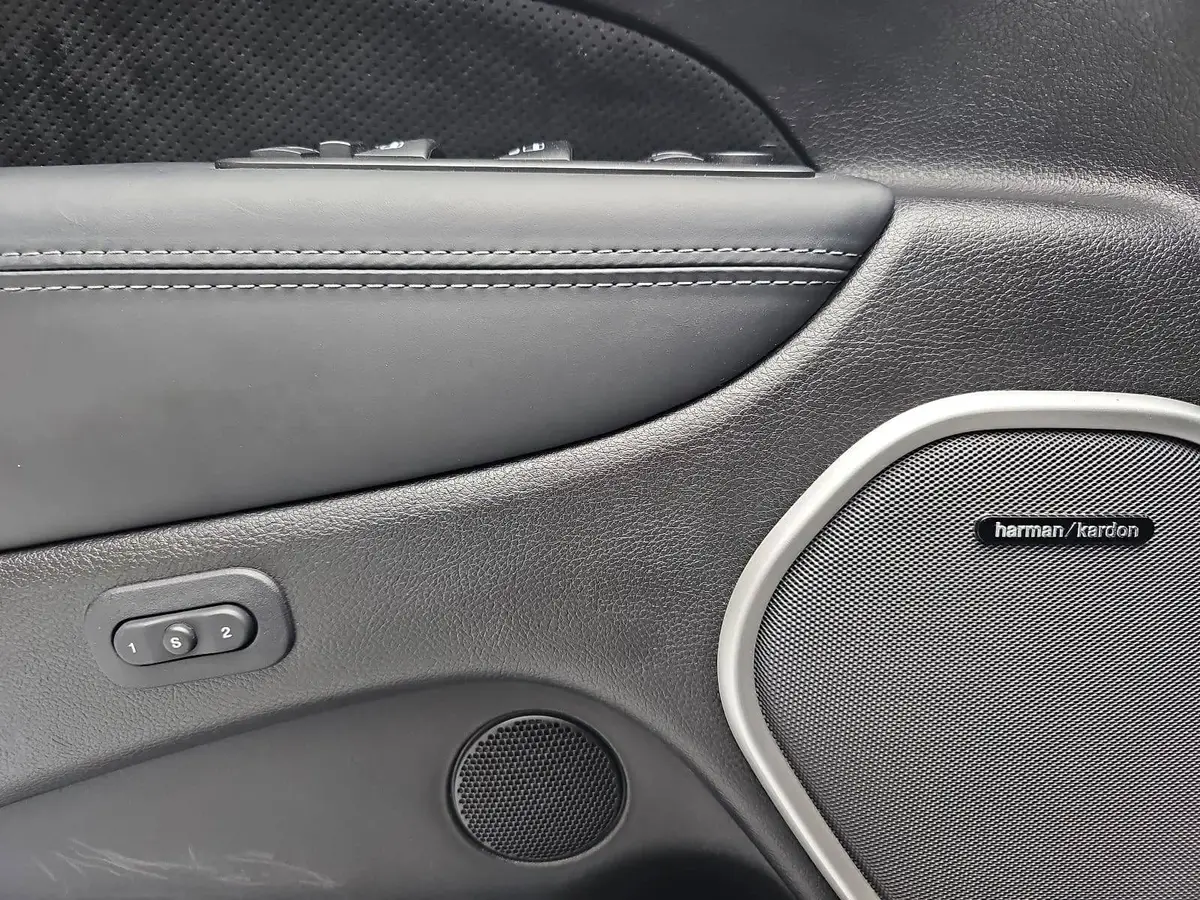 JEEP GRAND CHEROKEE 6.4 AUTO. SRT AWD NAVI SOUND WINTER PANO AHK LM20