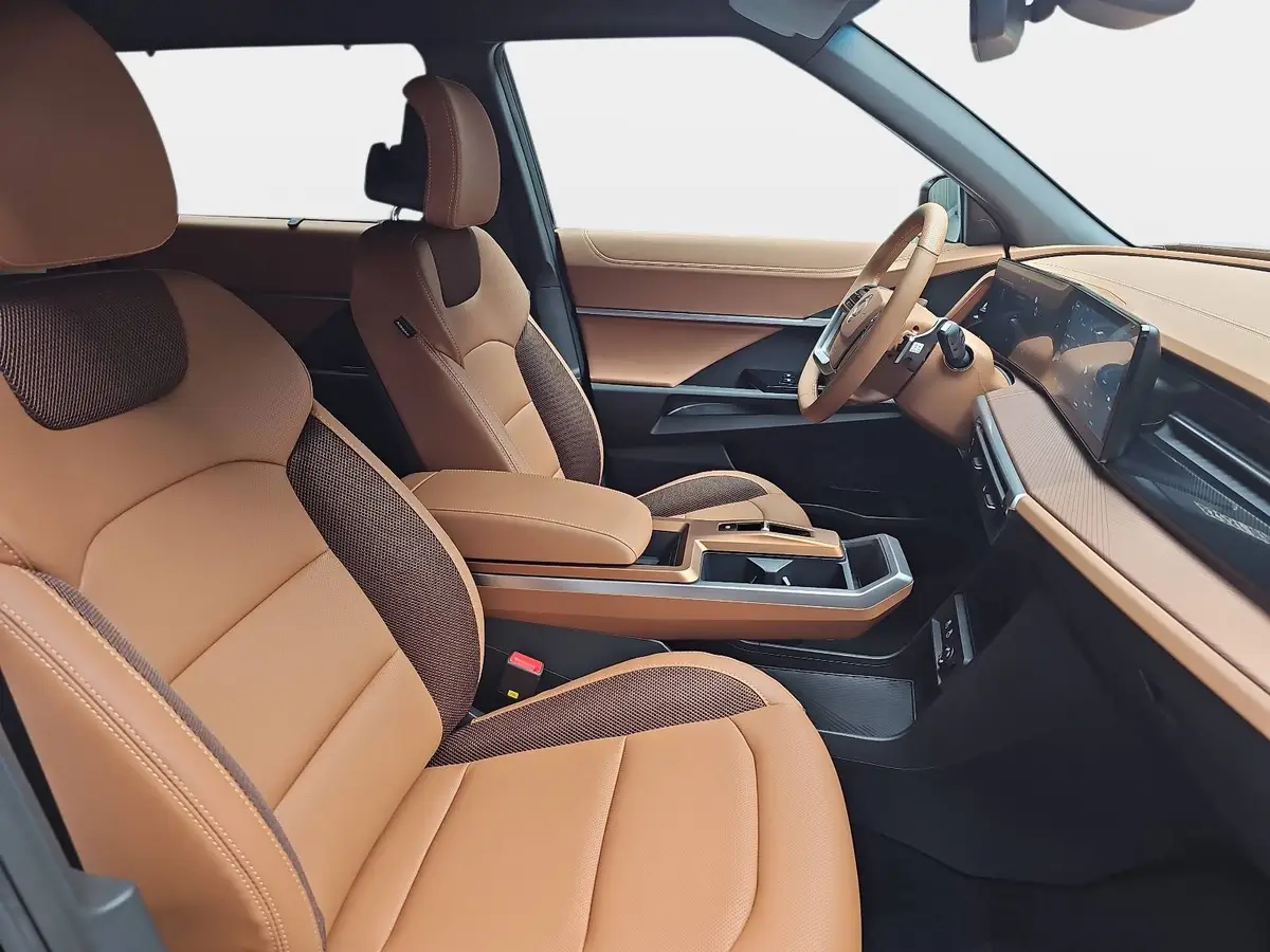 KGM TORRES 1.5 T-GDI 2WD FOREST AUTOMATIK