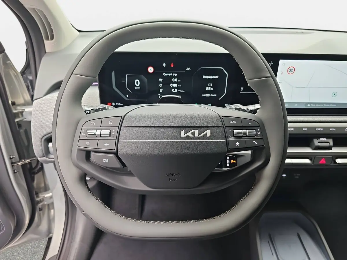 KIA EV3 81.4 KWH EARTH MJ26 WINTER BUSIN. UPGRADE DRIVEWISE-PARK DESIGN SOUND