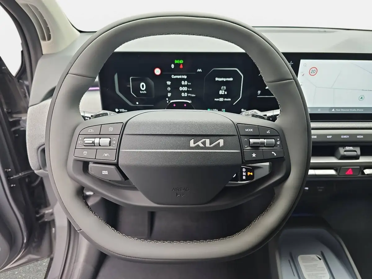 KIA EV3 58.3 KWH EARTH MJ26 WINTER-CONNECT BUSINESS UPGRADE DRIVEWISE-PARK