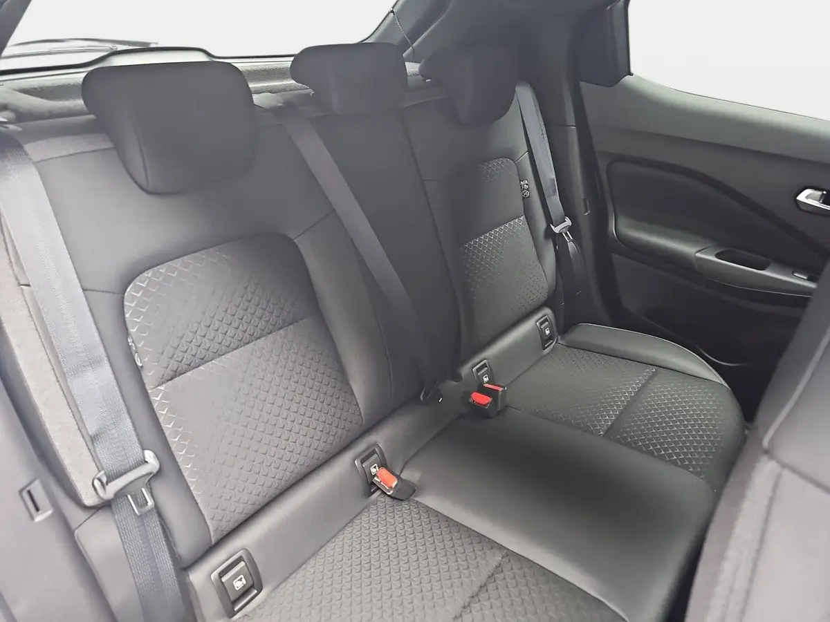 NISSAN JUKE 1.6 HYBRID AUTO. N-CONNECTA WINTER FRONTSCHEIBENHEIZUNG