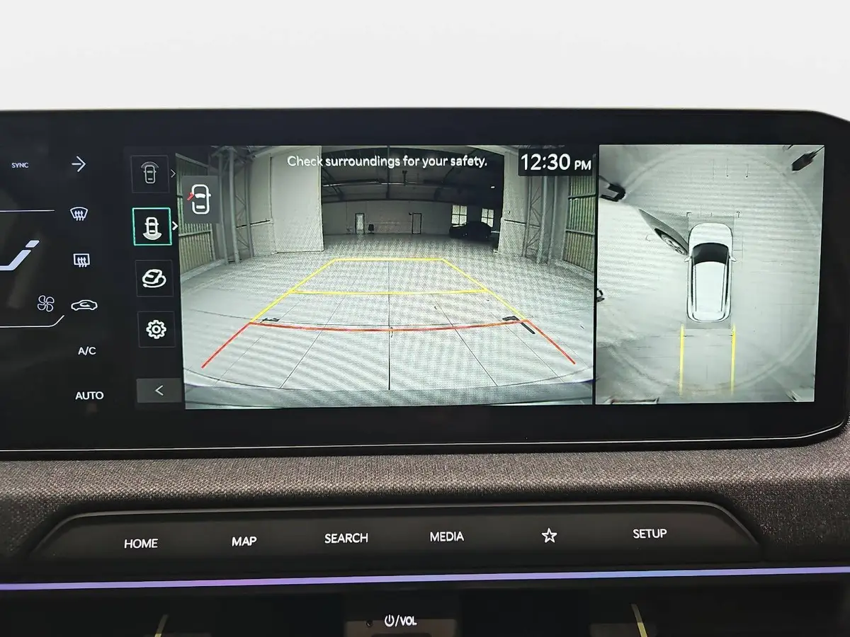 KIA EV2 42.2 KWH EARTH MJ27 WINTER-CONNECT TECHNOLOGY DRIVEWISE-PARK DESIGN