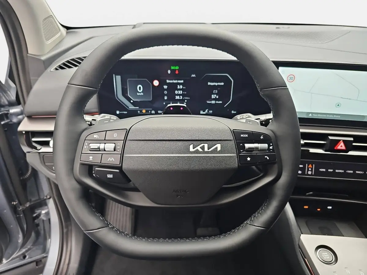 KIA SPORTAGE 1.6 T-GDI 150 2WD DCT SPIRIT MJ27 LEDER DRIVEWISE SOUND
