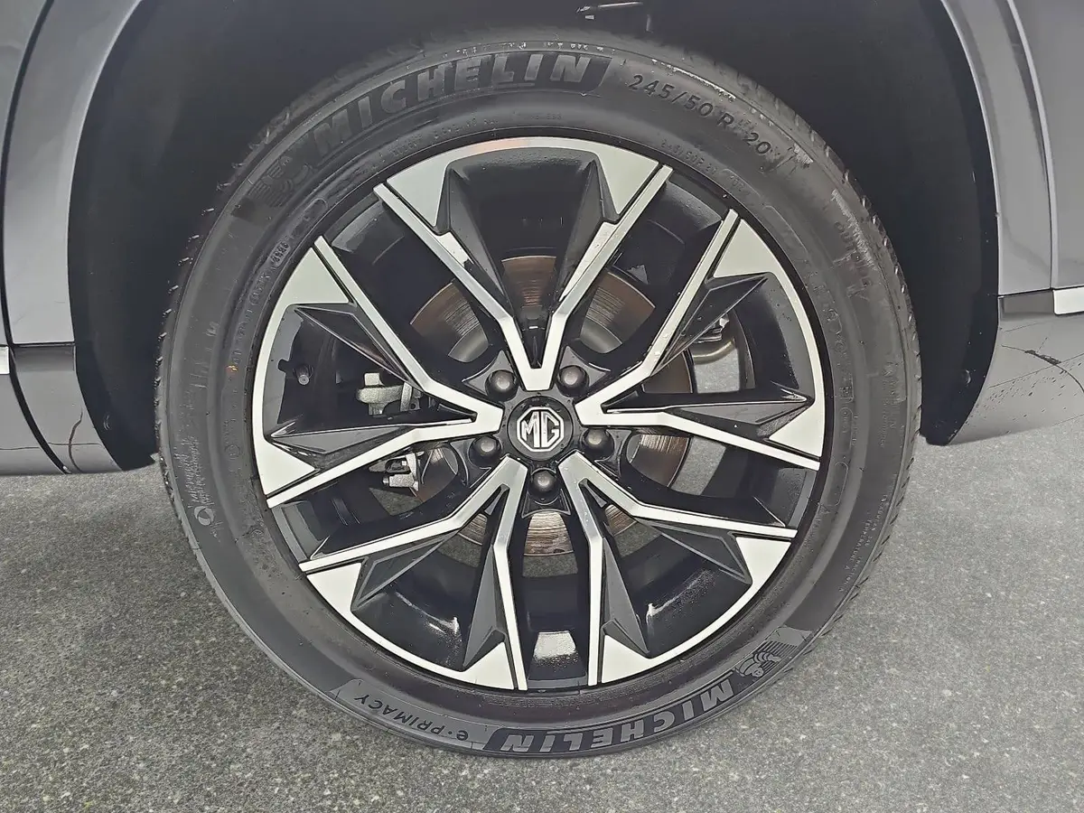 MG S9 PLUG-IN-HYBRID MY26 PREMIUM