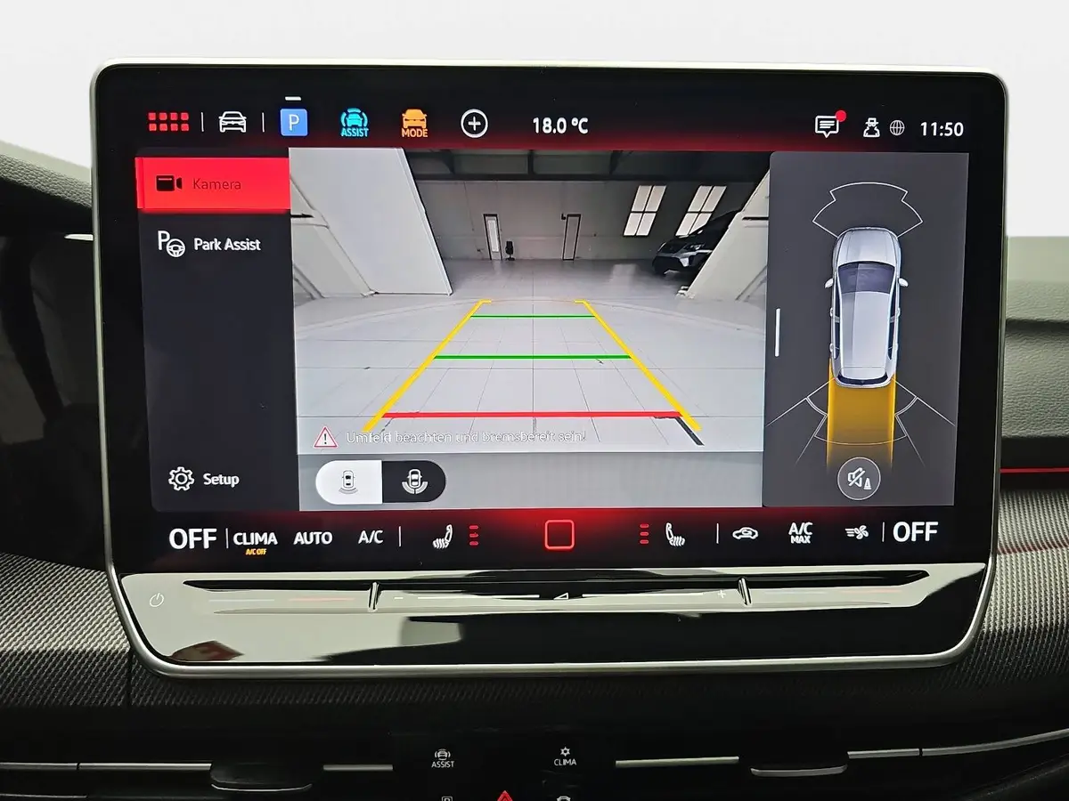 VW GOLF VIII 2.0 TSI DSG GTI NAVI LED HUD ACC DCC PANO BLA