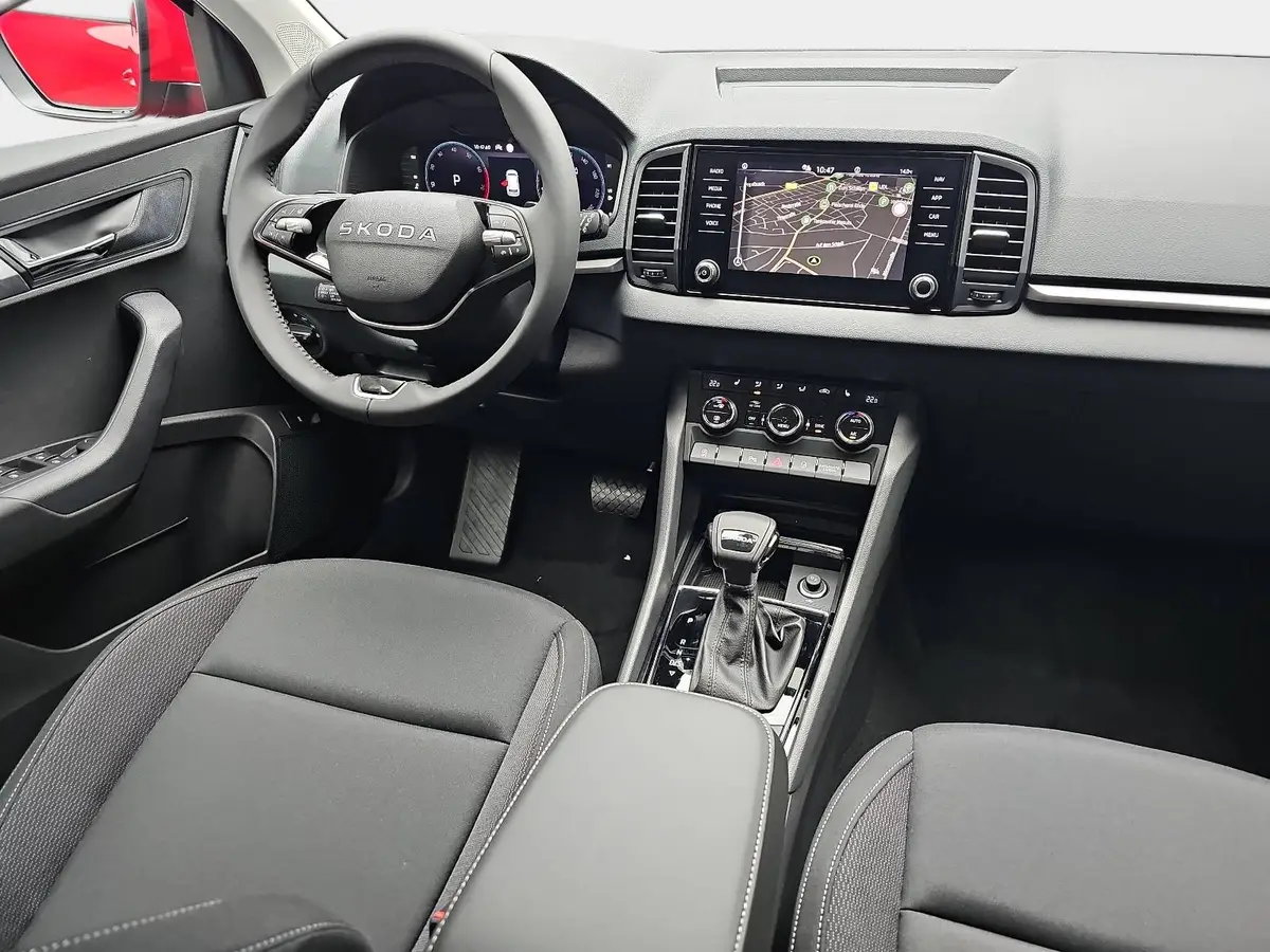 SKODA KAROQ 1.5 TSI DSG SELECTION NAVI LED ACC WINTER KAMERA A