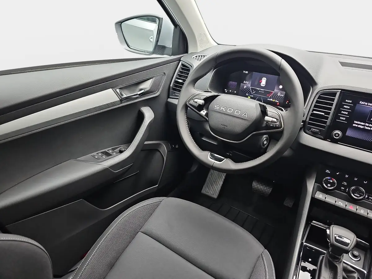 SKODA KAROQ 1.5 TSI DSG 130 JAHRE LED KLIMAAUTO EL.HECKKL. WIN