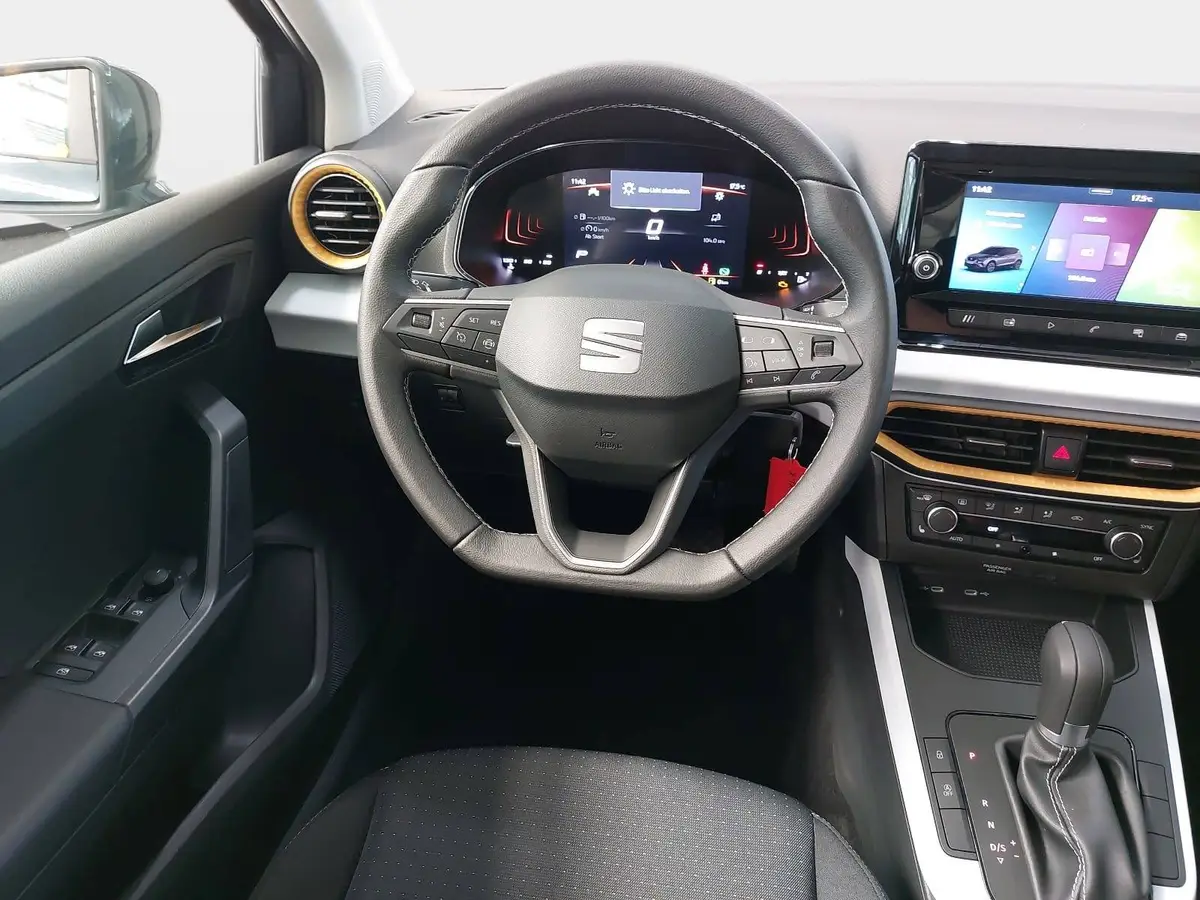 SEAT ARONA 1.0 TSI DSG STYLE LED KLIMAAUTO WINTER AHK