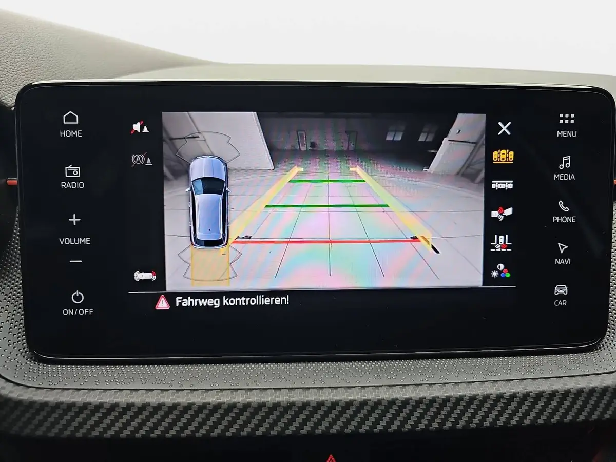 SKODA KAMIQ 1.5 TSI DSG MONTE CARLO NAVI LED