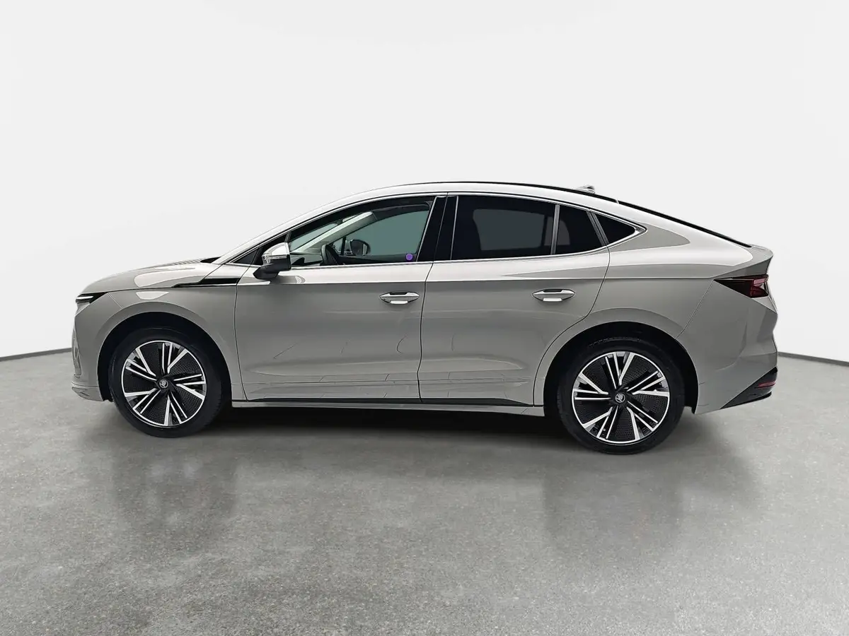 SKODA ENYAQ COUPE 85 SELECTION 82KWH AHK PANO