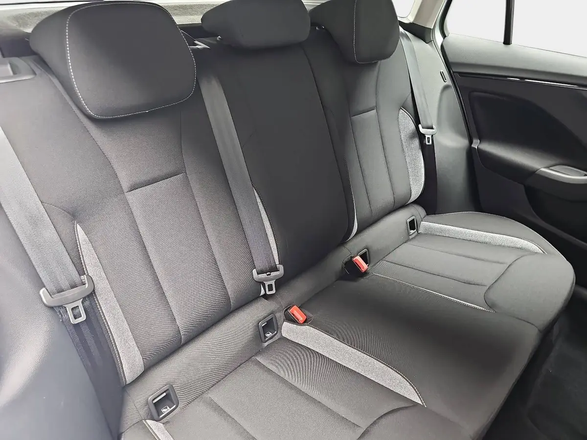 SKODA KAMIQ 1.0 TSI DSG CLASSIC LED KAMERA LM