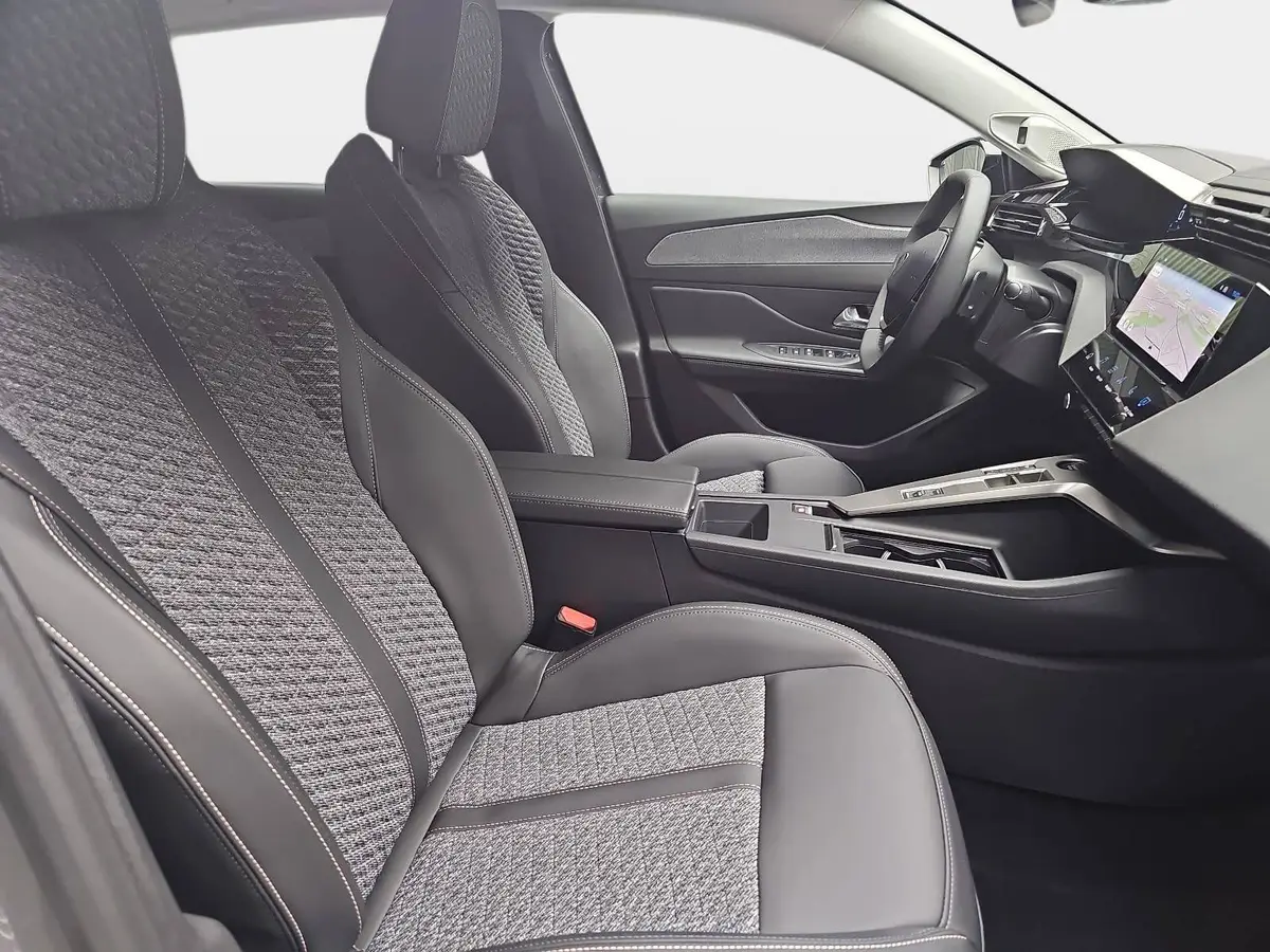 PEUGEOT 308 SW 1.2 HYBRID STYLE KOMFORT PAKET AHK LM
