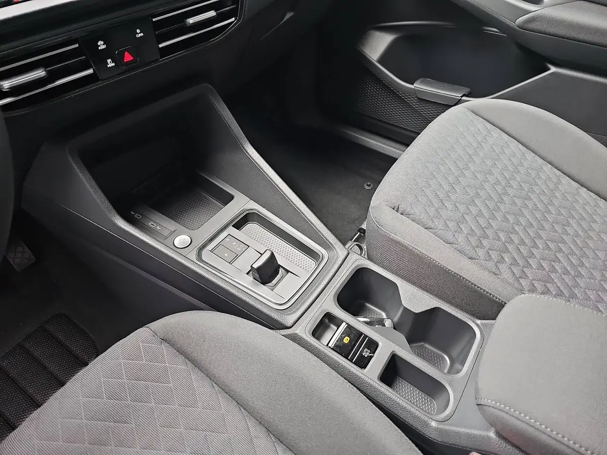 VW CADDY 2.0 TDI DSG LIFE L1H1 KLIMAAUTO SPURPAKET WINTER S