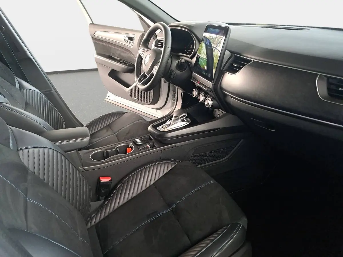RENAULT ARKANA 1.6 E-TECH AUTO. HYBRID ESPRIT ALPINE PANO LED