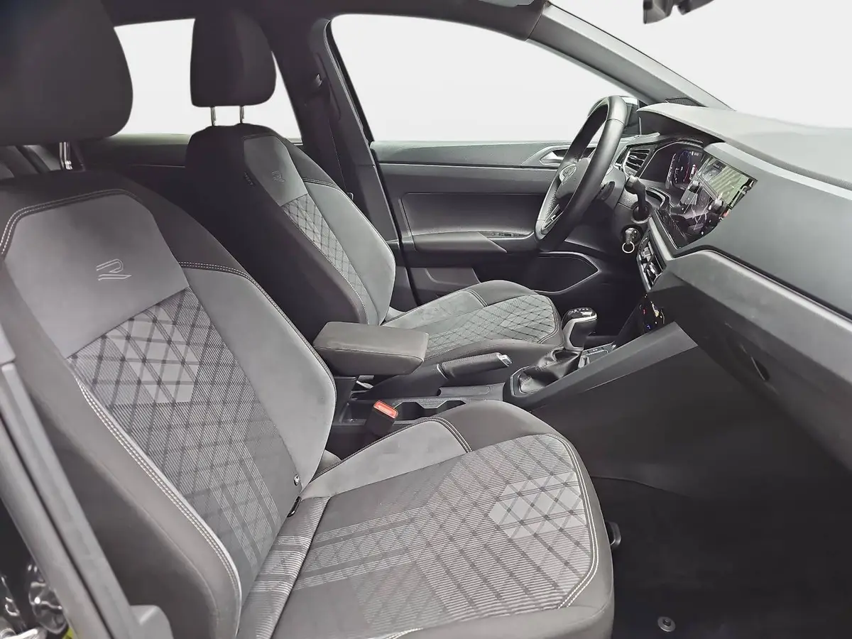 VW TAIGO 1.5 TSI DSG R-LINE NAVI LED BLACK-STYLE WINTER SIC