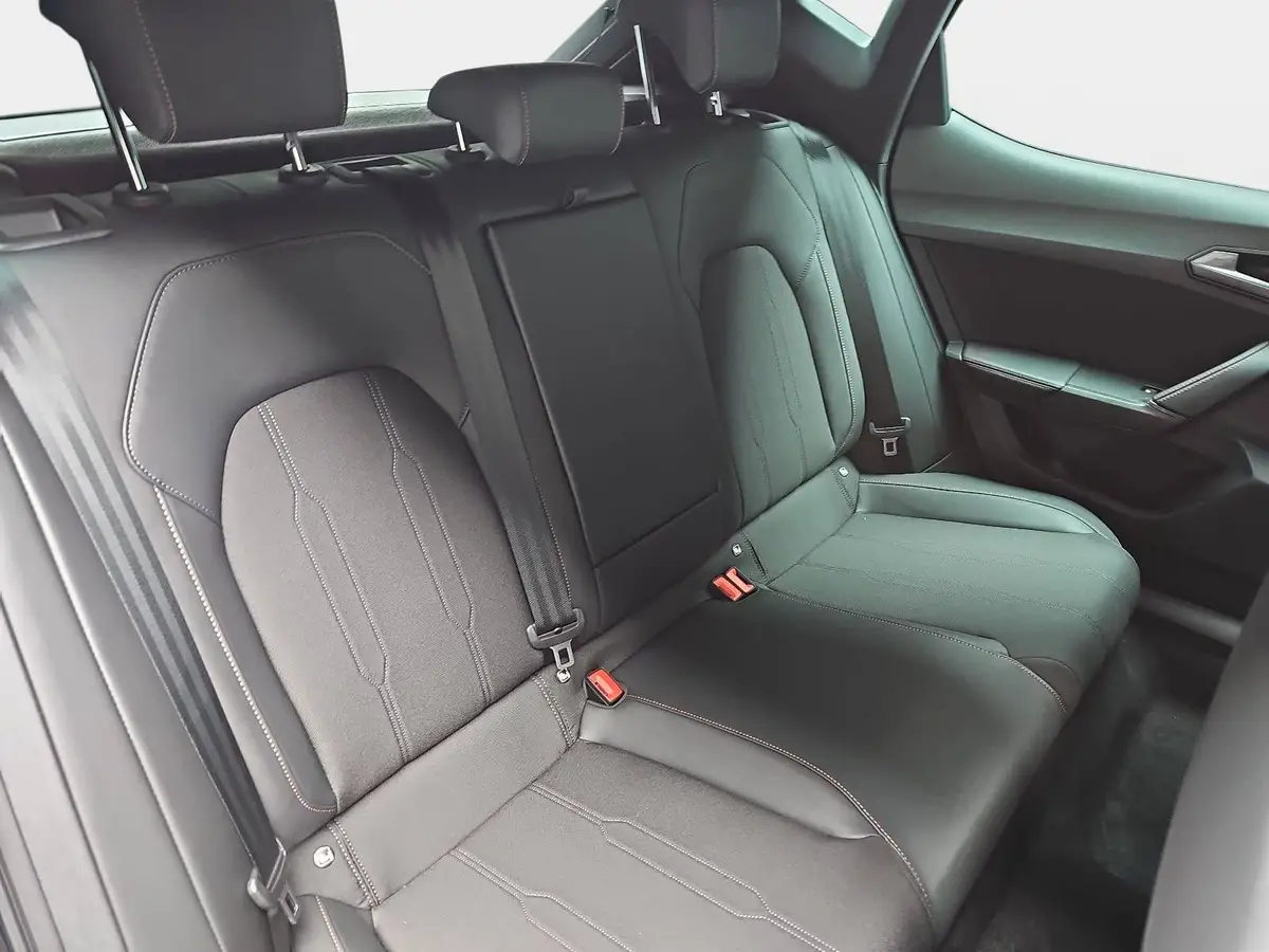 CUPRA LEON 1.5 ETSI DSG LED ACC DCC FULL-LINK WINTER PDC KAME