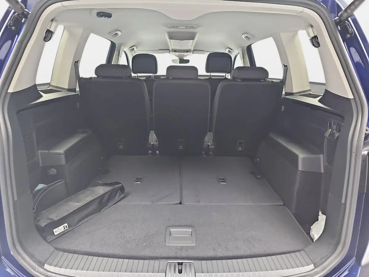 VW TOURAN 1.5 TSI DSG COMFORTLINE NAVI LED ACC SPUR WINTER 7