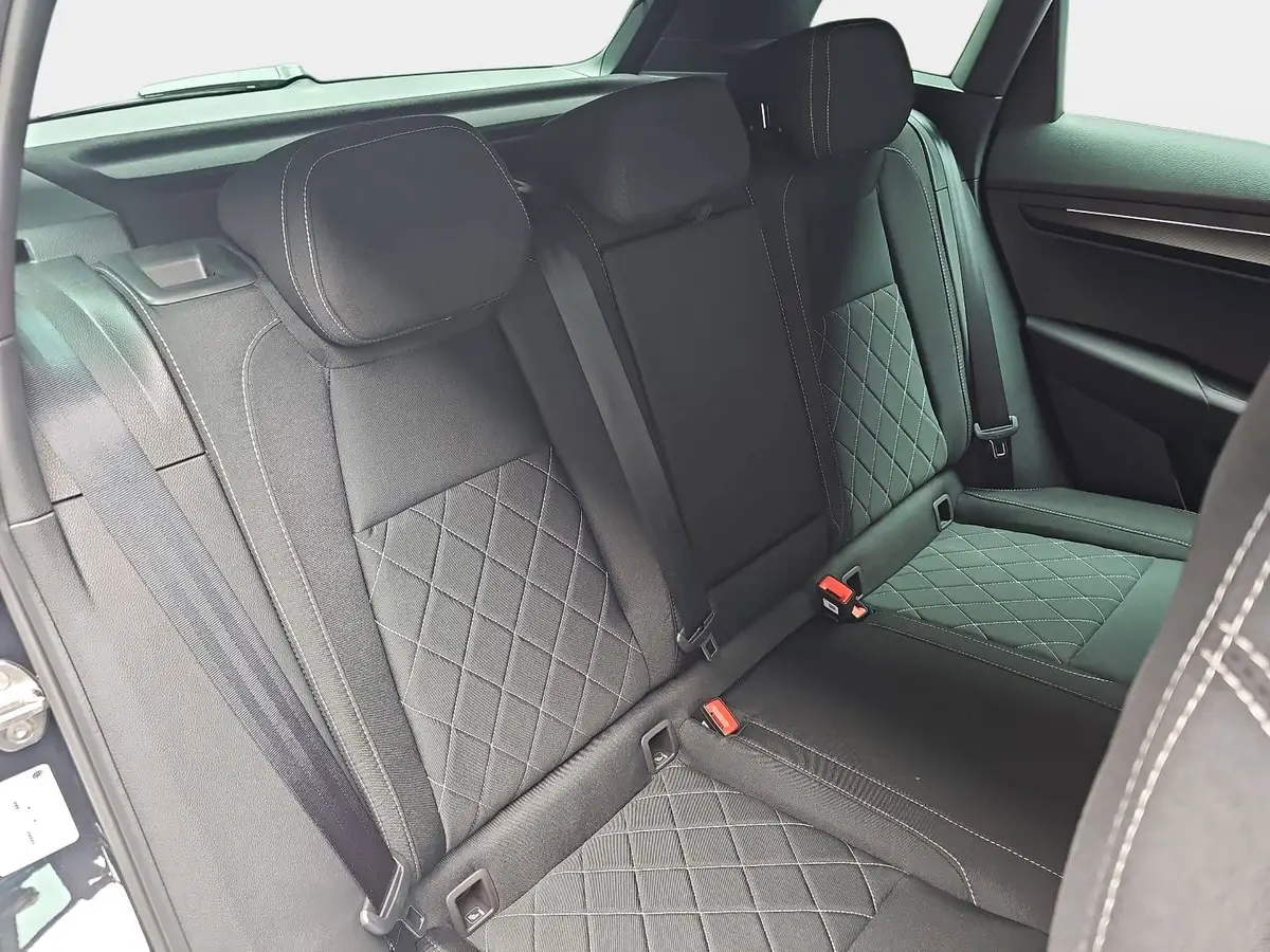 SKODA KAROQ 2.0 TSI DSG SPORTLINE 4X4 NAVI LED