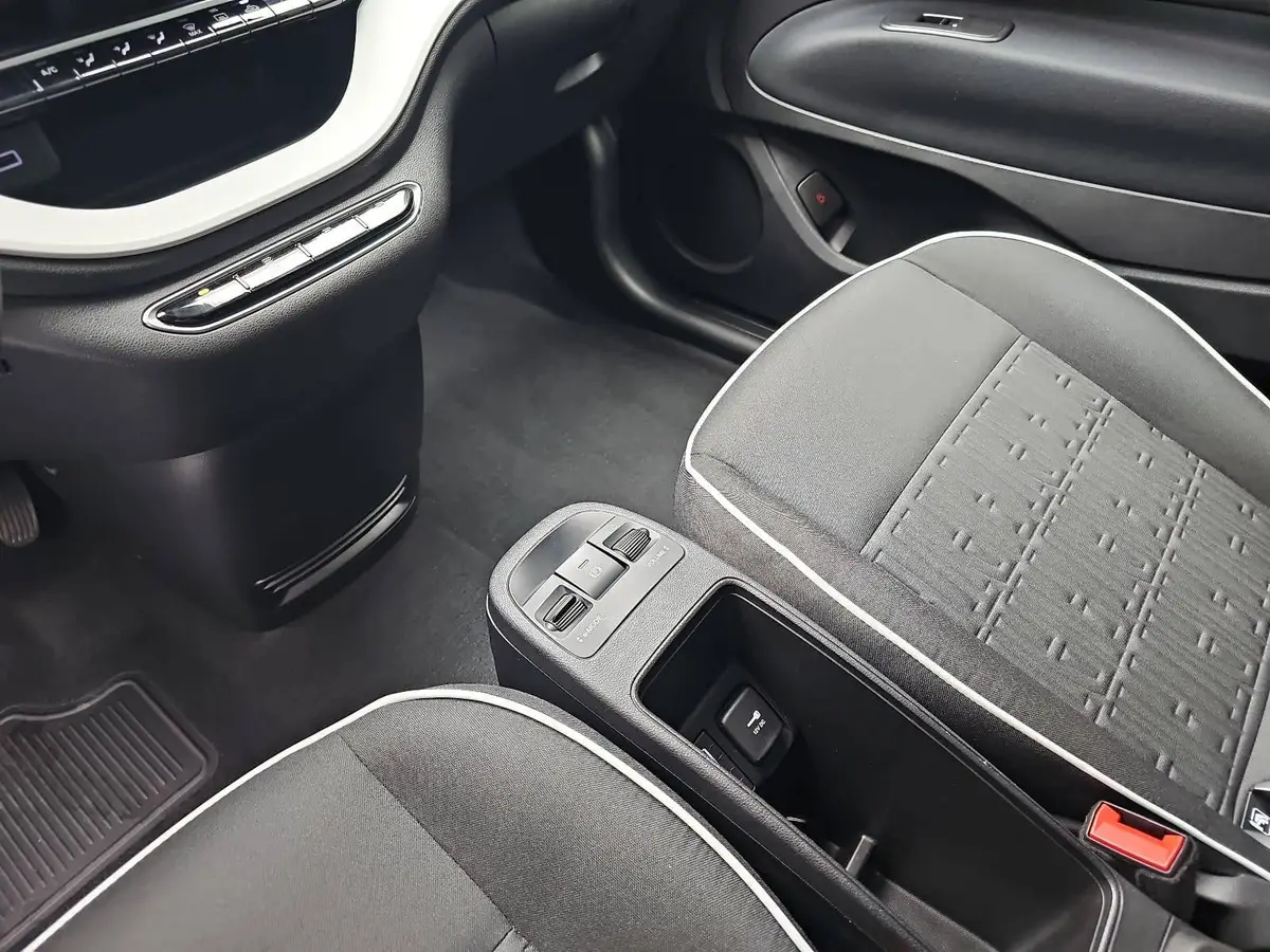 FIAT 500 ELEKTRO 23.8 KWH ACTION RADIO & WINTER PAKET