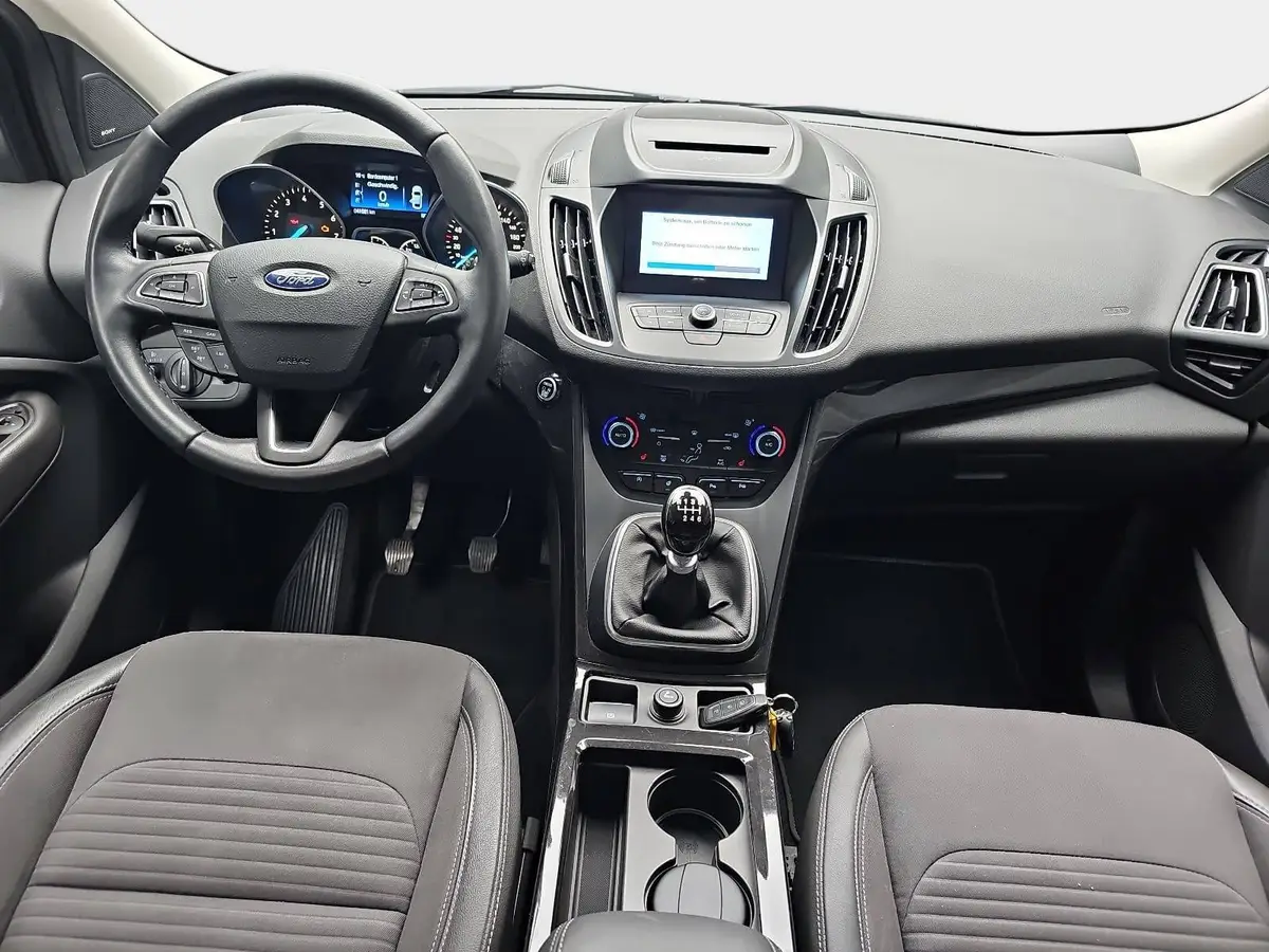 FORD KUGA 1.5 ECOBOOST TITANIUM 4X2 STANDHEIZ KAMERA 8FACH