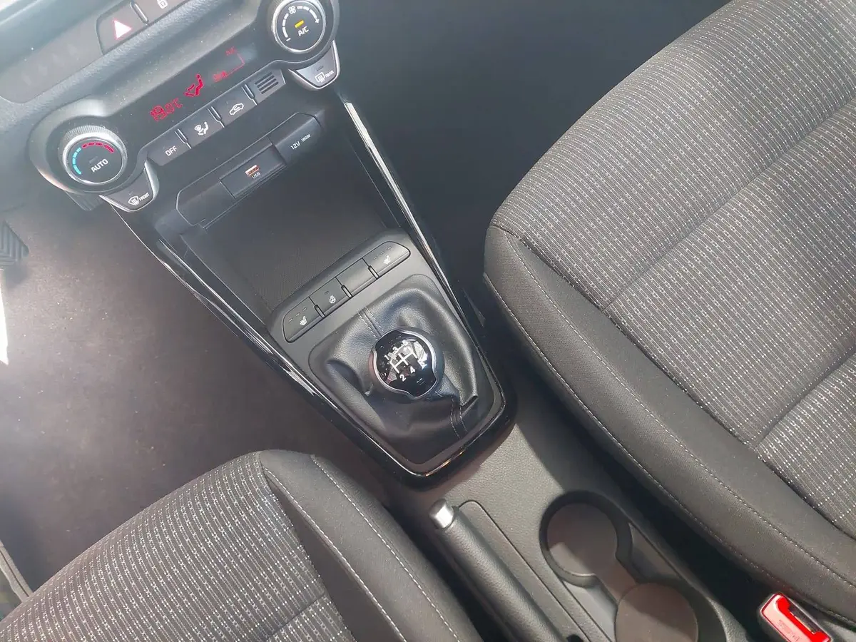 KIA STONIC 1.2 VISION SITZH. NAVI