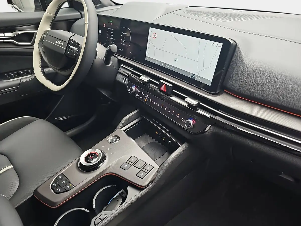 KIA SPORTAGE 1.6 T-GDI 150 2WD DCT GT-LINE MJ26 SCHW. DACH DRIVEWISE GLASDACH SOUND