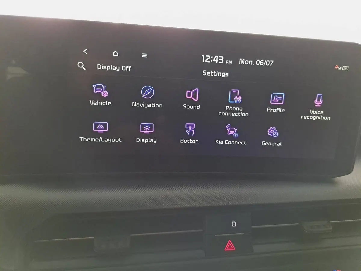 KIA XCEED 1.6 T-GDI 180 DCT SPIRIT MJ27 SOUND SITZ ADVANCED GLASDACH