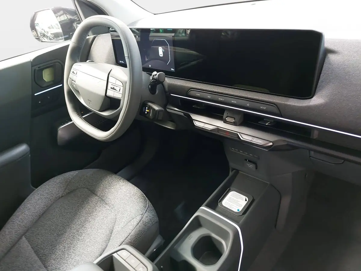 KIA EV2 61.0 KWH EARTH MJ27 4SITZE WINTER-CONNECT TECHN DRIVEWISE-PARK DESIGN