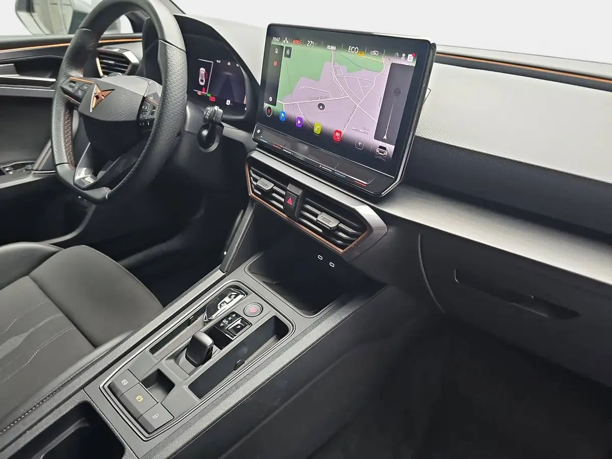 CUPRA LEON ST 1.4 E-HYBRID DSG LED DCC