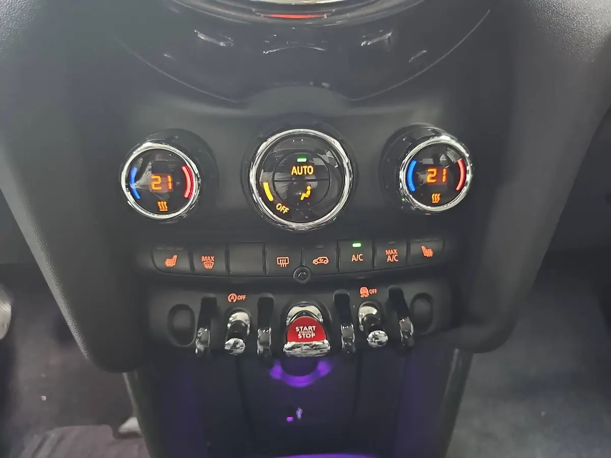 MINI COOPER PEPPER LED PDC LM16