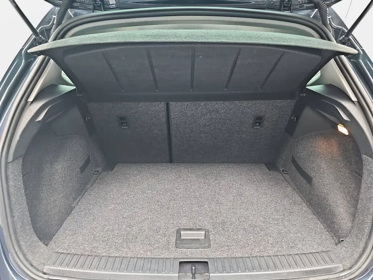 SEAT ARONA 1.0 TSI STYLE P-ASSIST KAMERA LM