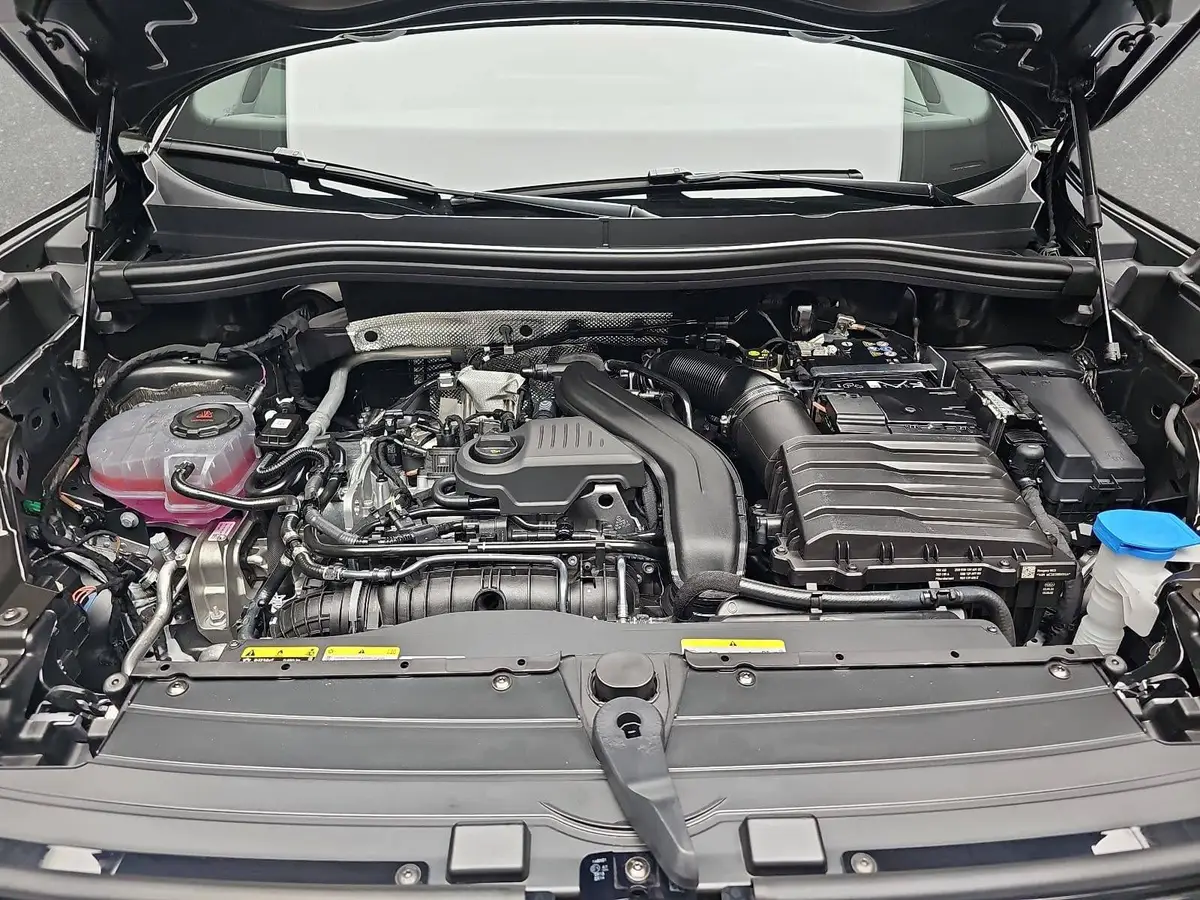 VW TIGUAN 1.5 ETSI DSG R-LINE NAVI LED PANO