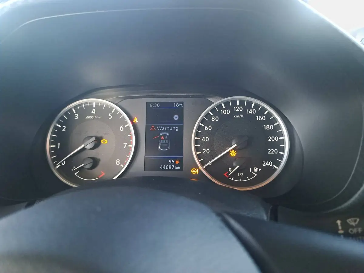 NISSAN JUKE 1.0 DIG-T ACENTA KLIMAAUTOMATIK SITZHEIZUNG LM17 KAMERA GANZ