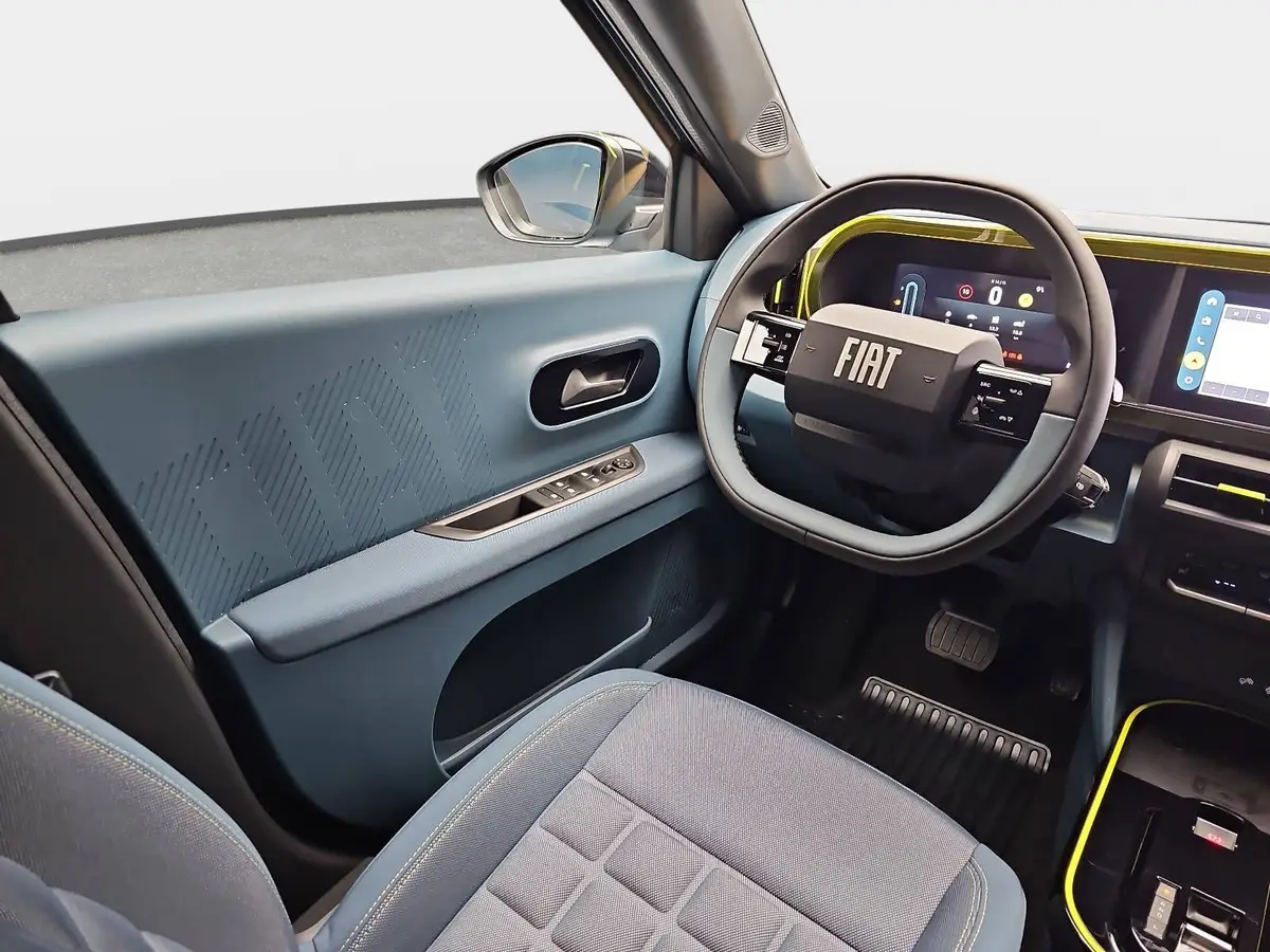 FIAT GRANDE PANDA HYBRID 1.2 EDCT LA PRIMA WINTER PAKET