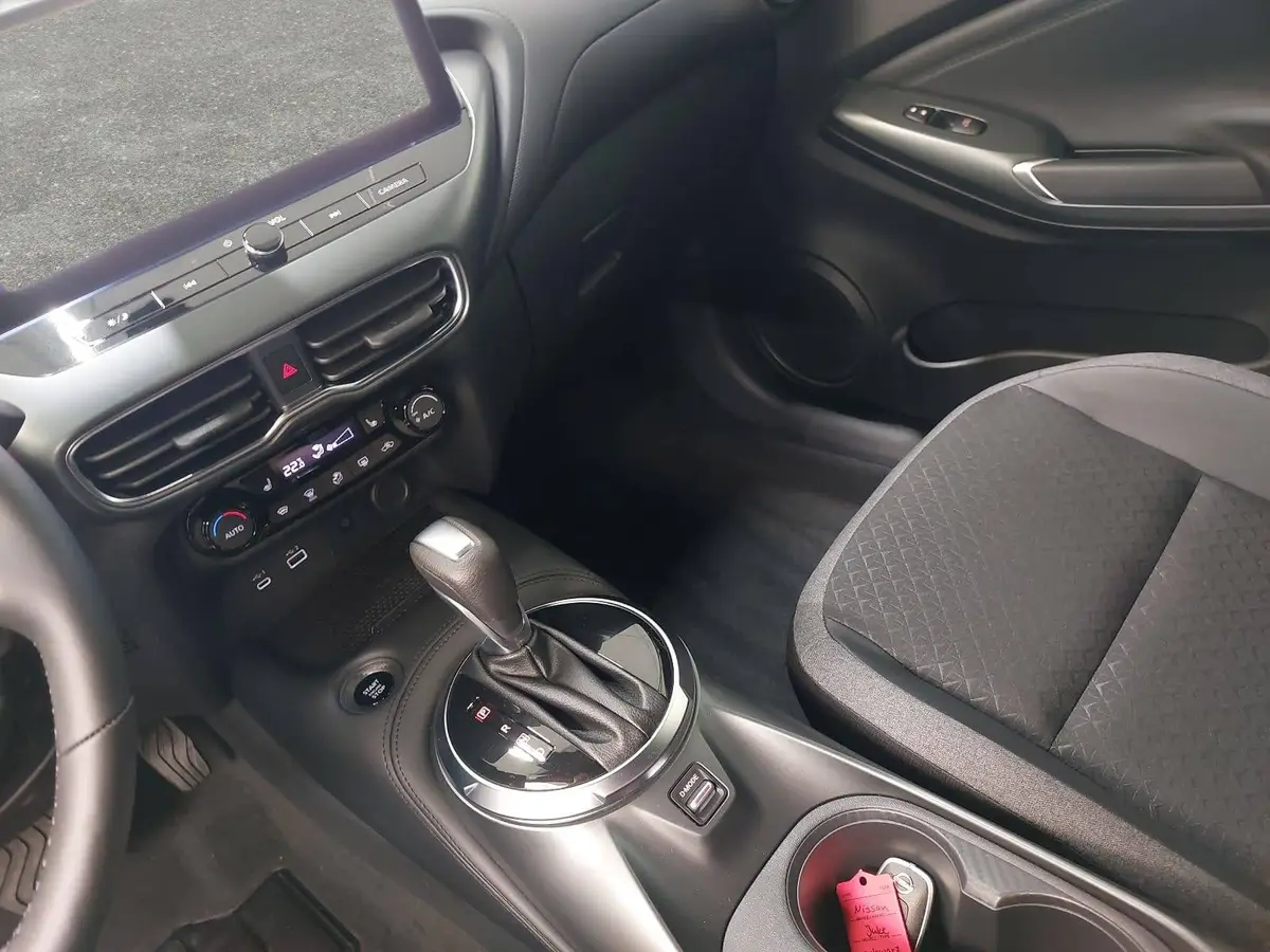NISSAN JUKE 1.0 DIG-T 5T AUTO. N-CONNECTA NAVI WINTER FRONTSCHEIBENHEIZUNG