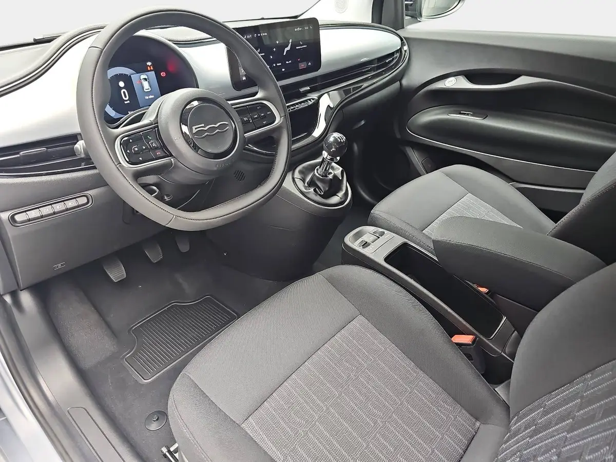 FIAT 500 HYBRID ICON MJ26 KOMFORT PAKET
