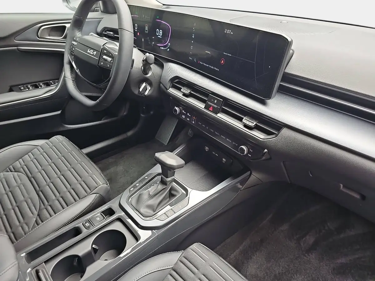 KIA XCEED 1.6 T-GDI 150 DCT VISION MJ27 KOMFORT-PRO