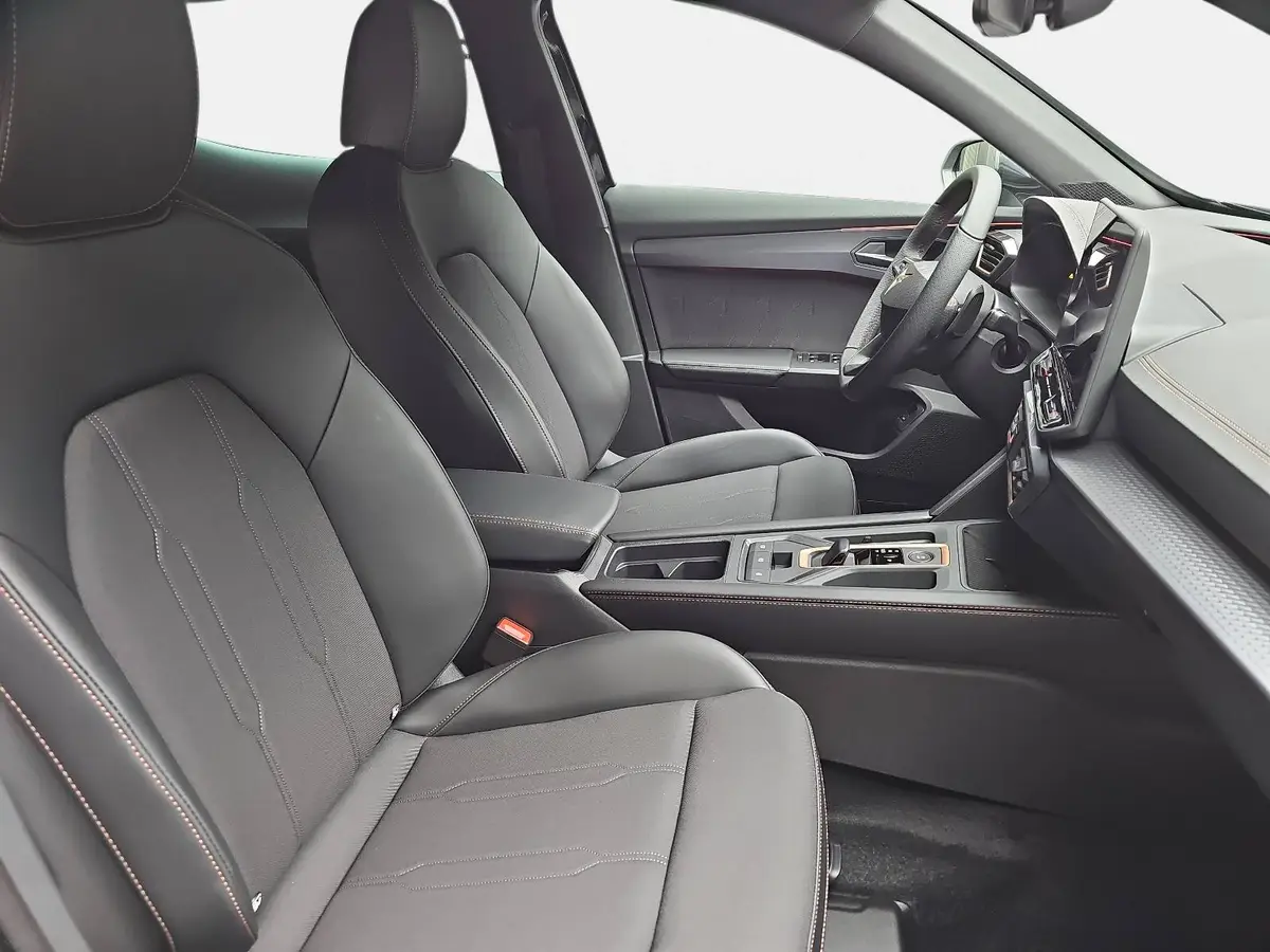 CUPRA FORMENTOR 1.5 ETSI DSG NAVI LED ACC SPURPAKET EL.HECKKL. KAM