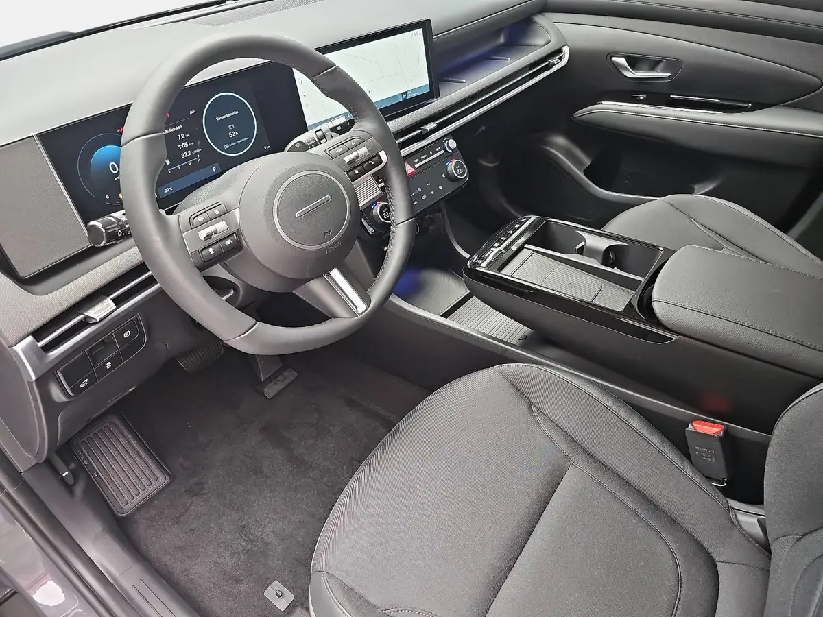 HYUNDAI TUCSON 1.6 T-GDI DCT7 4WD NAVI LED KRELL KLIMAAUTO 4XSITZ