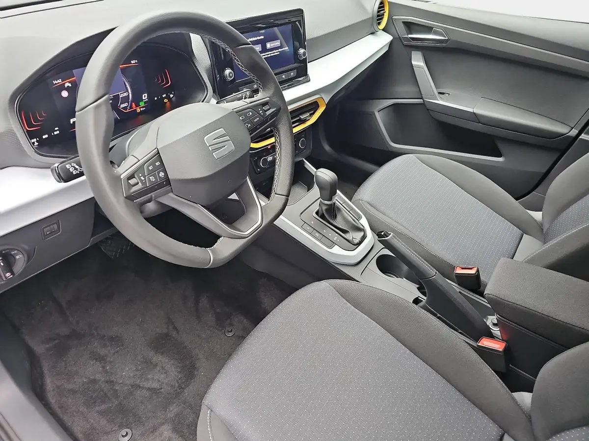 SEAT ARONA 1.0 TSI DSG STYLE LED KLIMAAUTO SMARTLINK PDC LM16