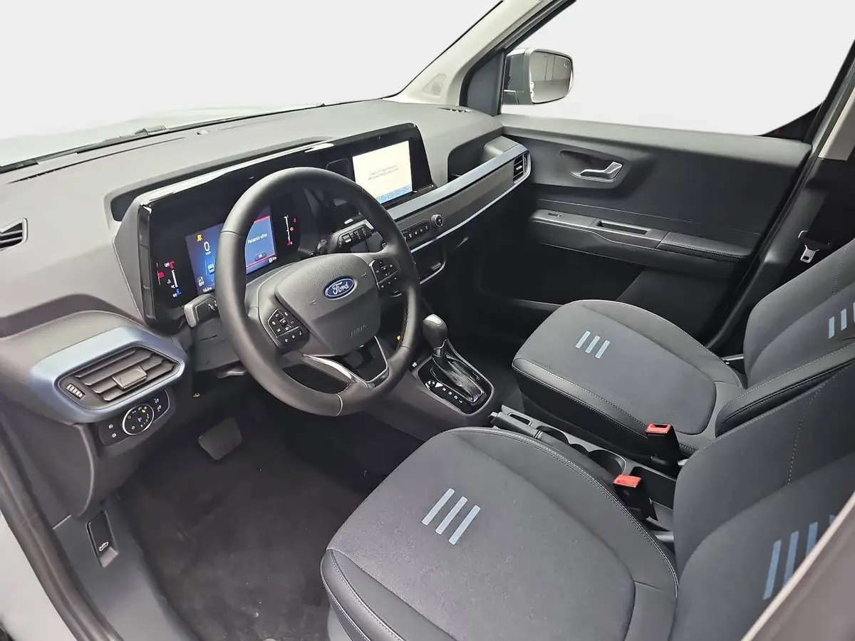 FORD TOURNEO COURIER 1.0 EB AUT. ACTIVE NAVI+ACC+WINTER+SPUR+KAMERA+LM