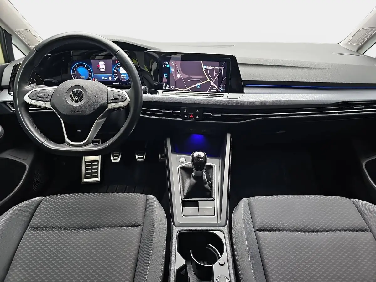 VW GOLF VIII 1.5 TSI ACTIVE NAVI LED M+S