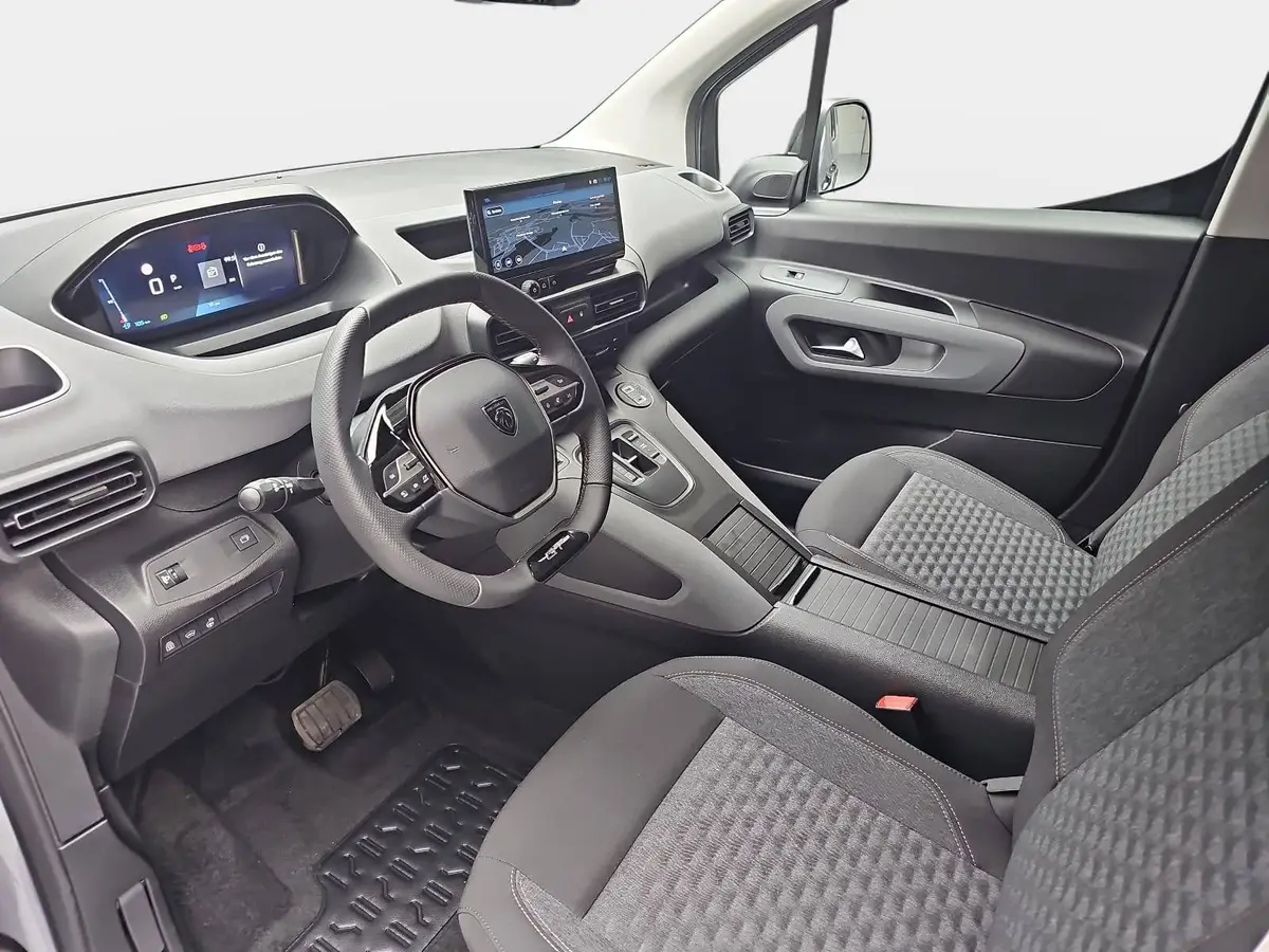 PEUGEOT RIFTER BLUEHDI 130 CV EAT8 GT L2 7-S NAVI LED AHK LM